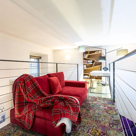 Fashion Maisonette In Town - Top Collection Milan Bagian luar foto